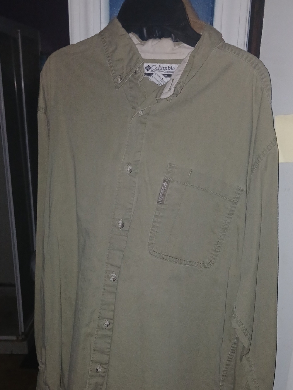 Columbia Olive Green Casual Button-Down Shirt